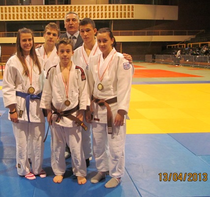 medaljePH_U23_U16split